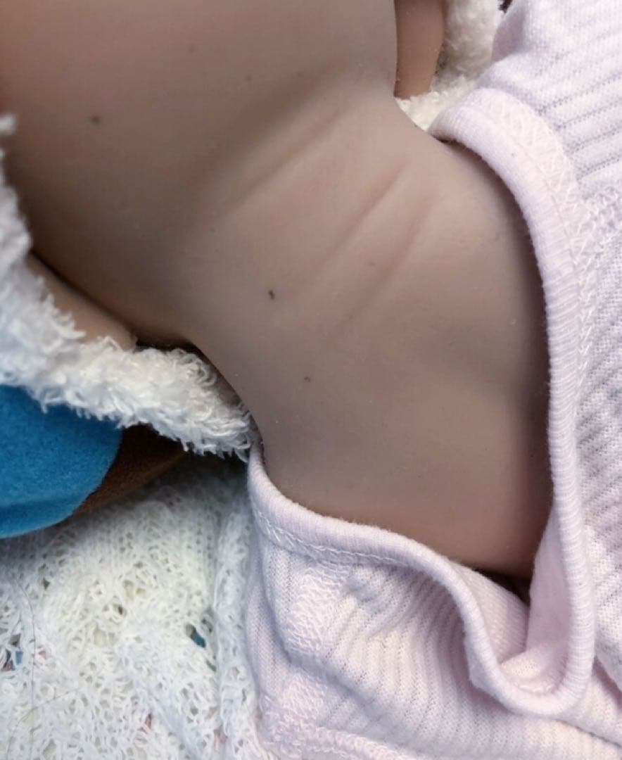 専用　マシュマロシリコン　全身シリコン　グラスアイ　リボーンドール