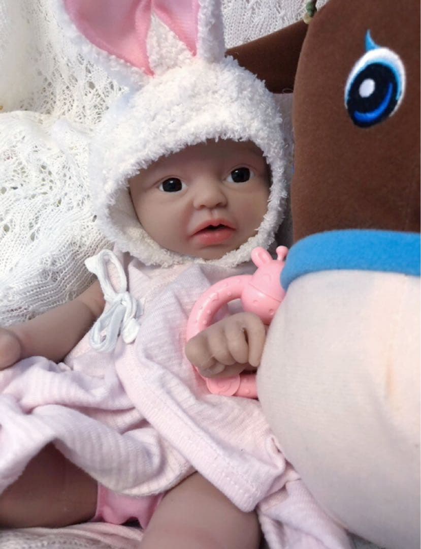 専用　マシュマロシリコン　全身シリコン　グラスアイ　リボーンドール