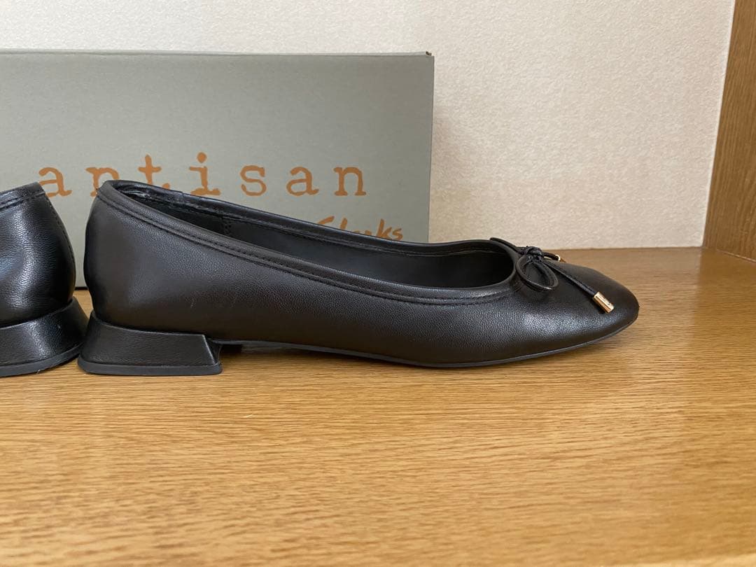 専用❗️☆Clarks(クラークス)☆フラットバレエシューズ黒24cm