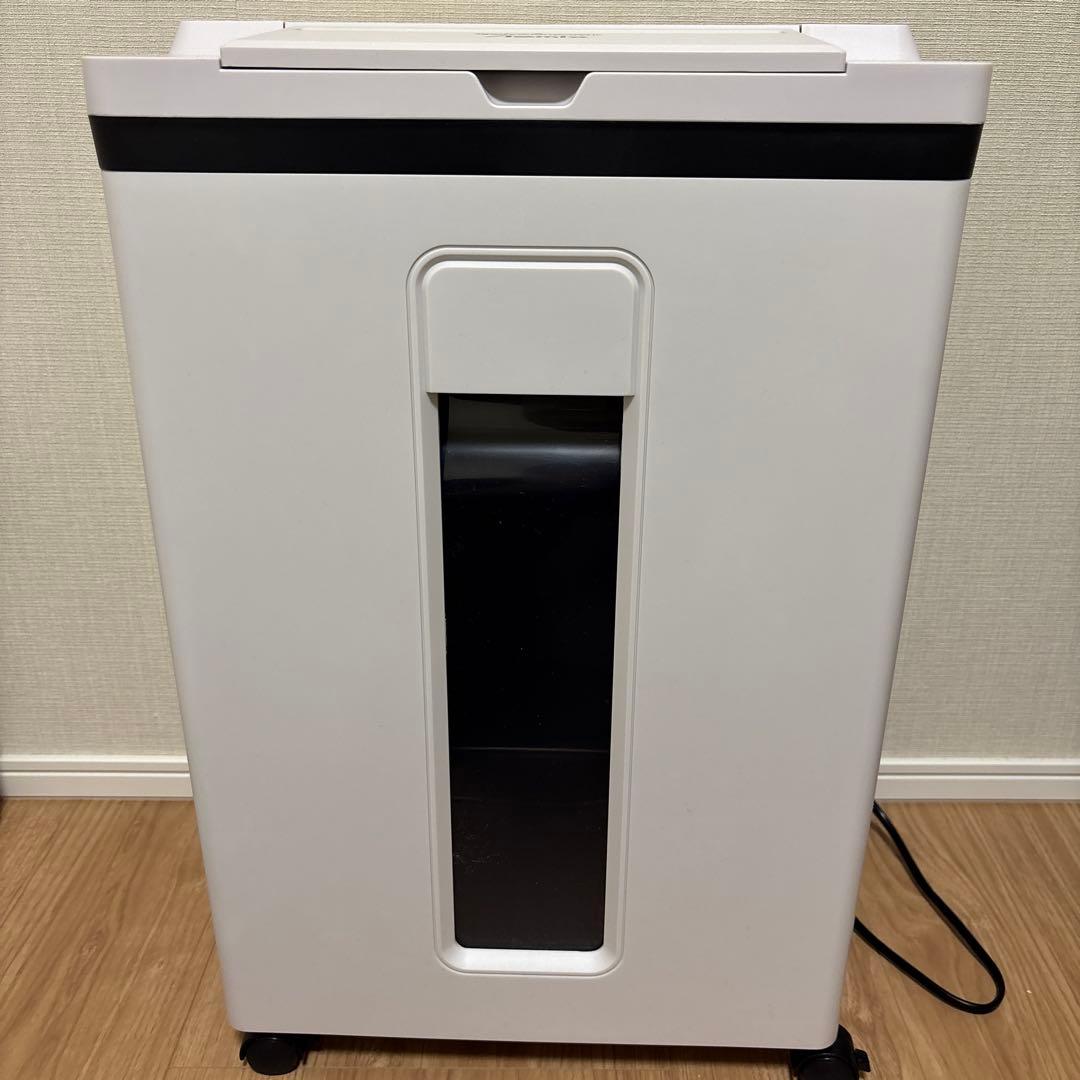 Asmix マイクロカット　オートフィードシュレッダー　ホワイト