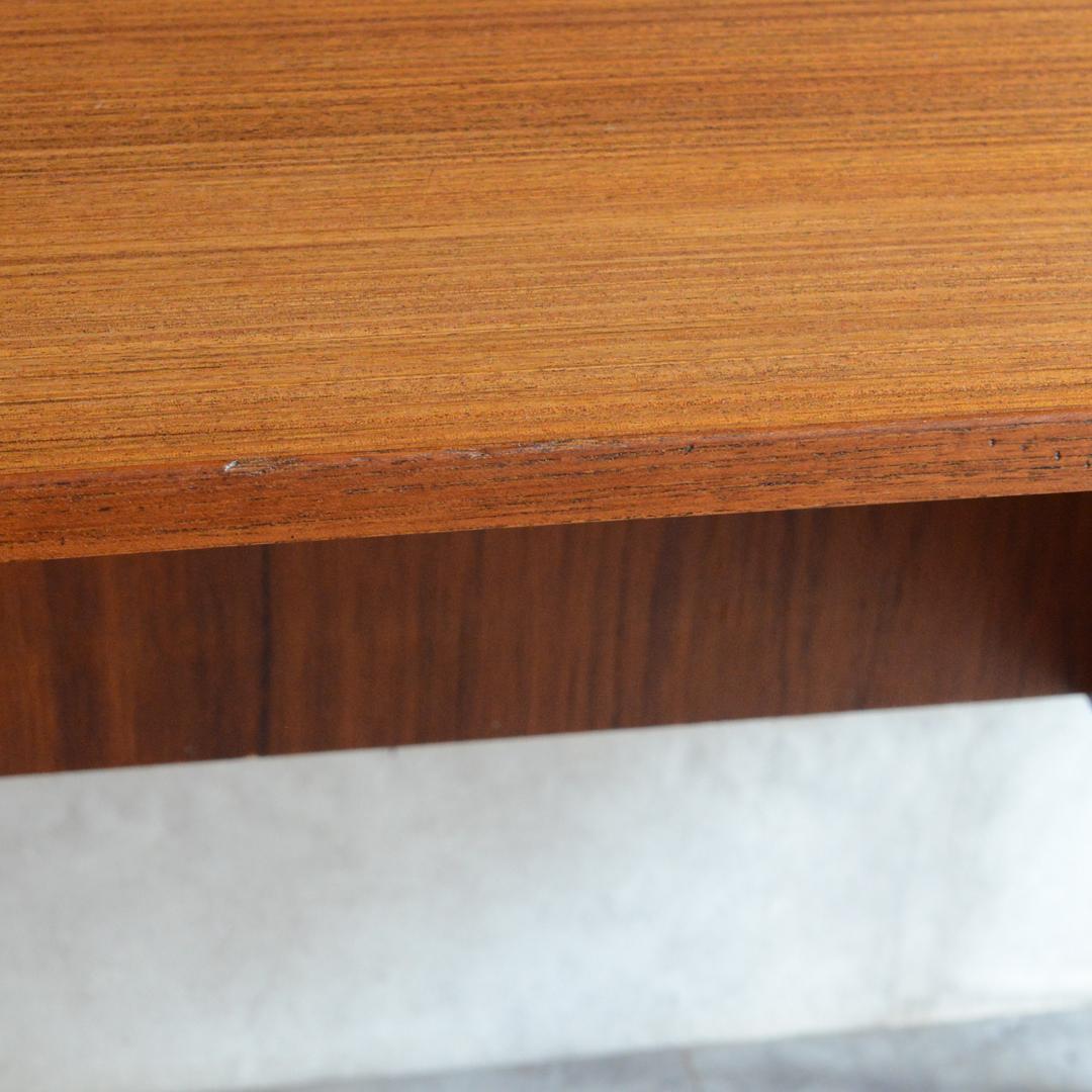 デンマーク 北欧ヴィンテージ チーク デスク 鍵付 北欧家具 机 北欧デザイン