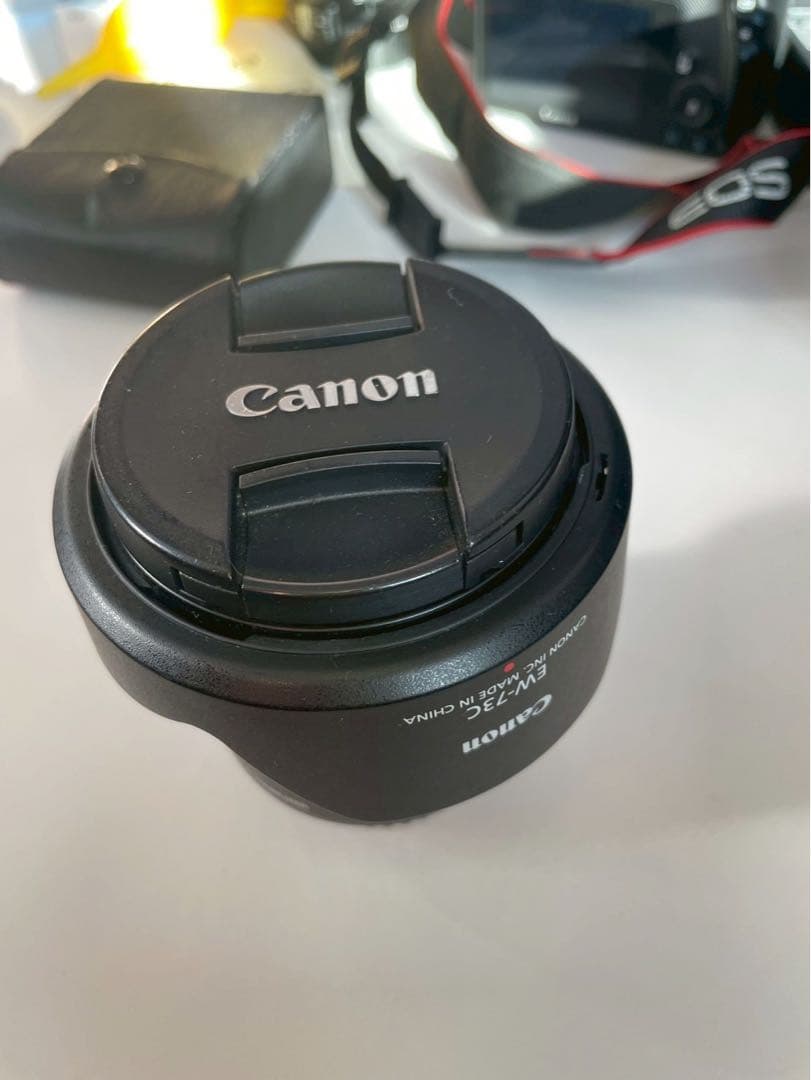 Canon 超広角ズームレンズ EF-S10-18mm、レンズカバー3種付き