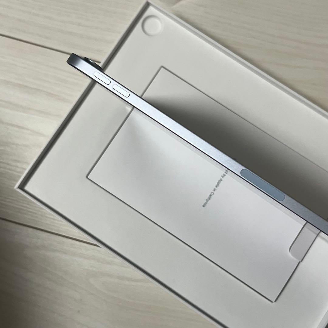 Apple iPad Air4 64GB Wi-Fiモデル ブルー ジャンク品