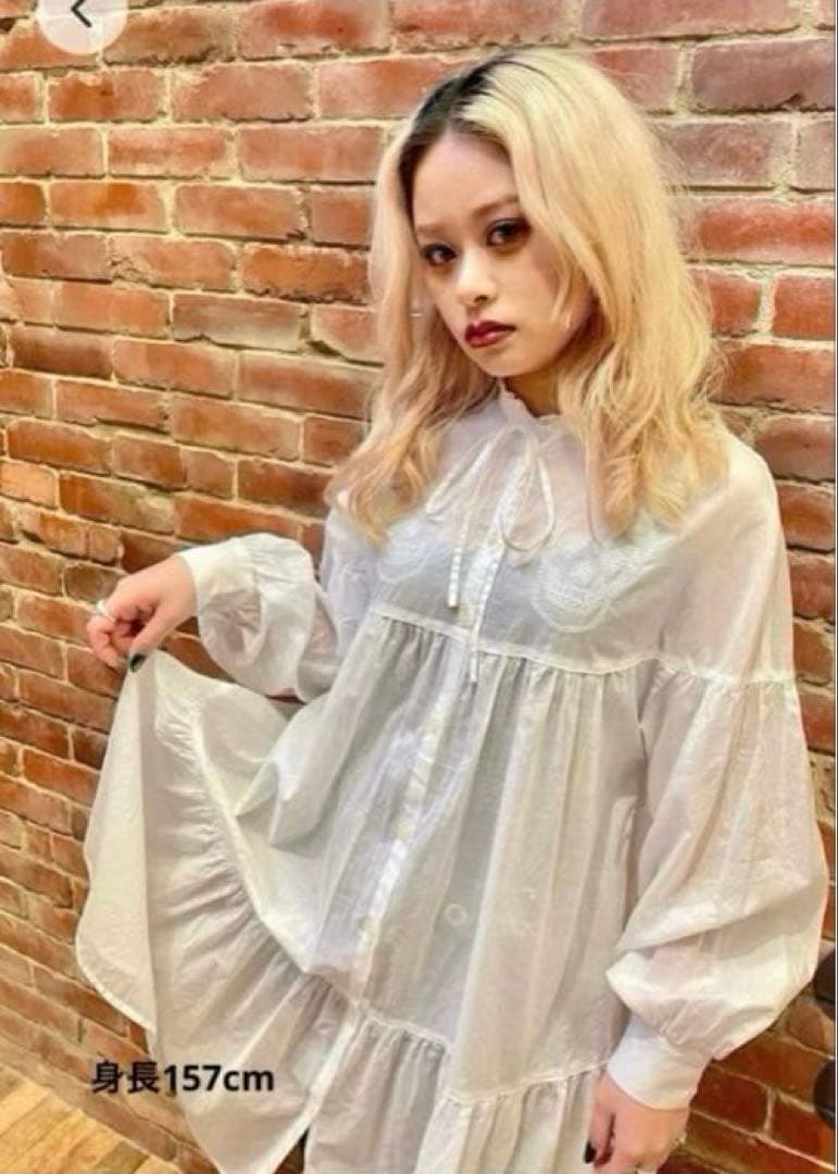 新品タグ付 HYSTERIC GLAMOUR SKULL刺繍ティアードワンピース