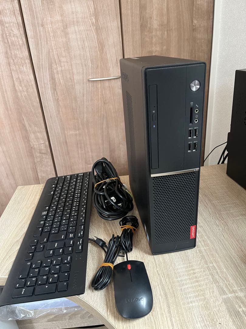 Lenovo ThinkCentre デスクトップPC 本体と周辺機器