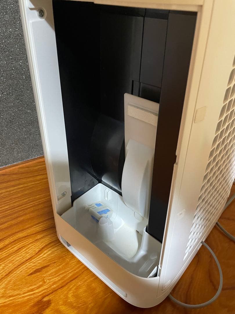 SHARP プラズマクラスター25000搭載 加湿空気清浄機 KI-JS50-W