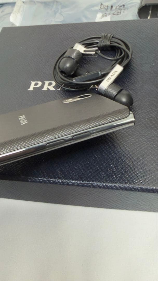 PRADA L-02D デジタルオーディオプレーヤー