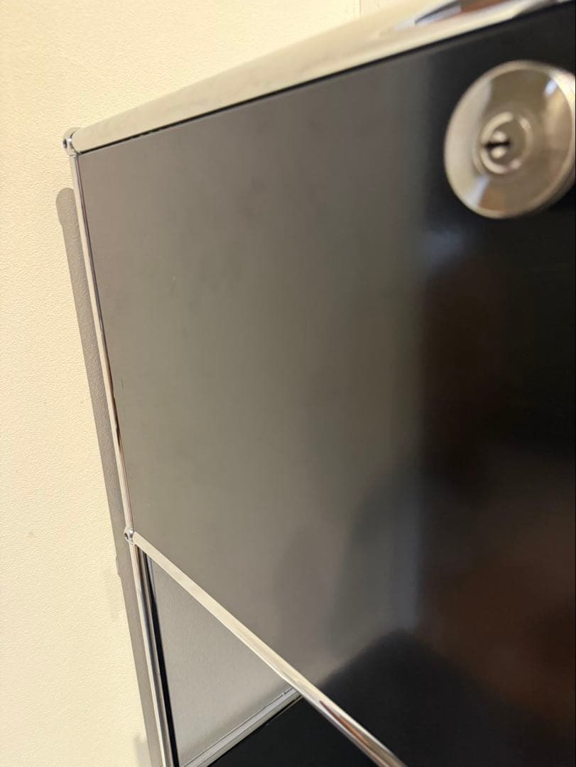 Y USMハラー ブラック １列2段 キャビネット 鍵付き 正規品