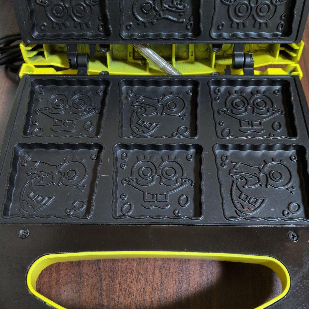 フィニアスとファーブポータブル DVD プレーヤースポンジボブワッフルメーカー