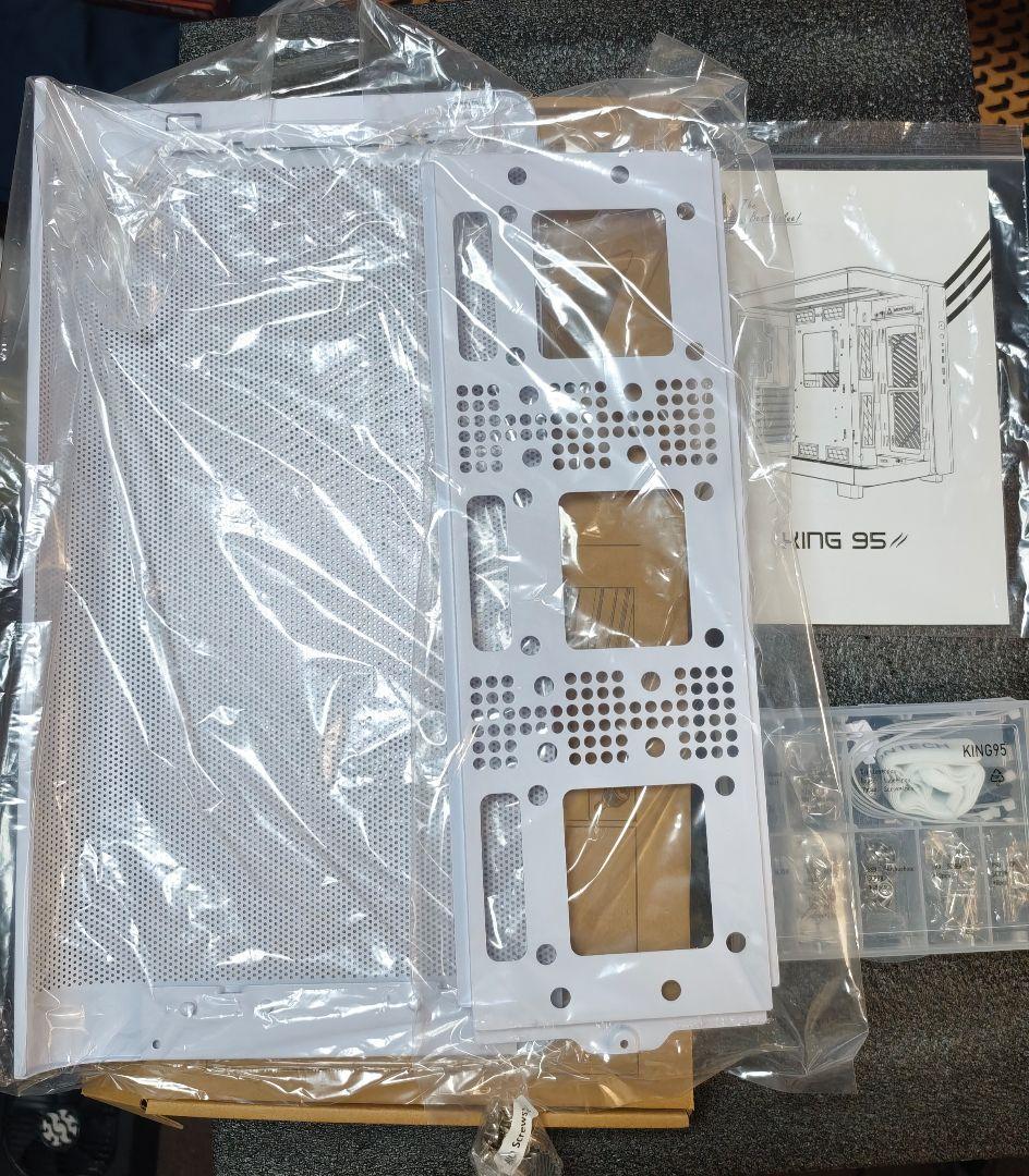 MONTECH KING 95 PRO PCケース