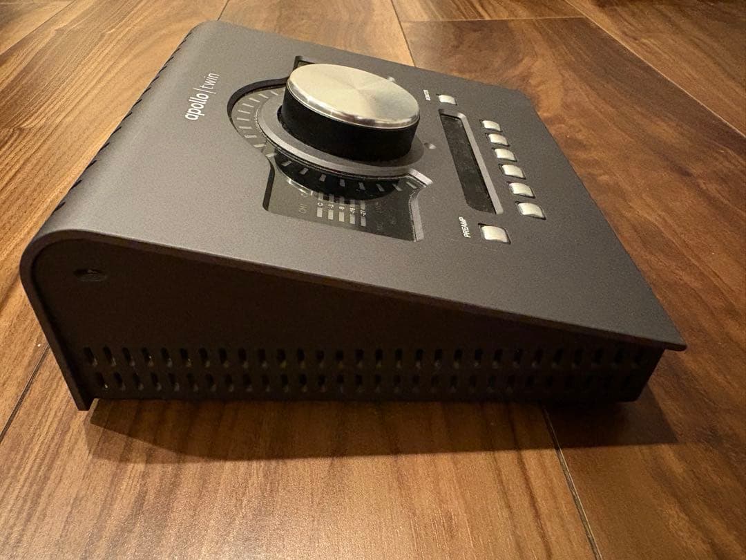 Apollo Twin MKII QUAD オーディオインターフェイス