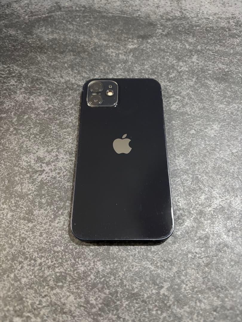 Apple iPhone 12 ブラック 64GB バッテリー74%