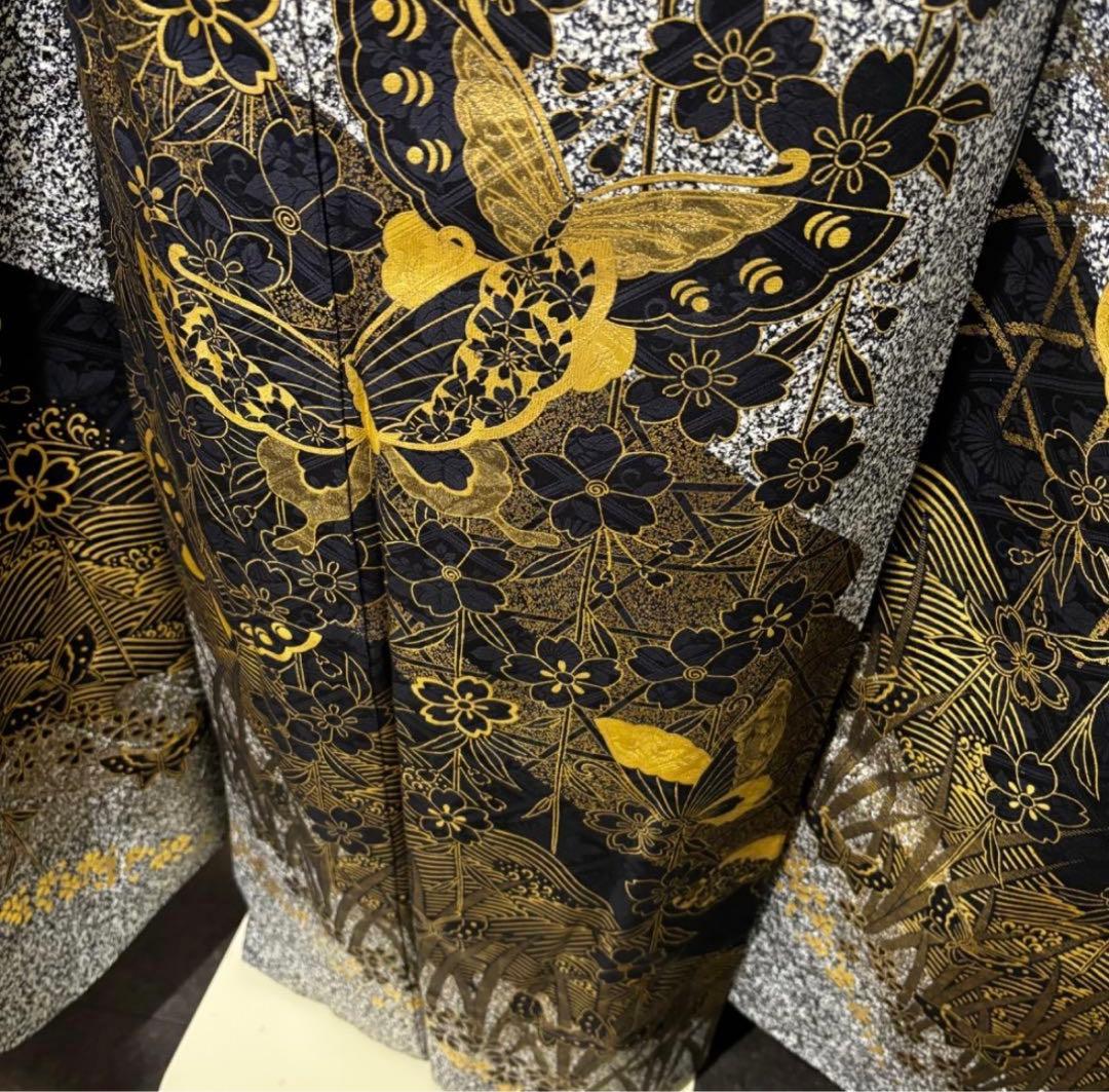 美品　黒灰　金彩　金箔　蝶模様　逸品　振袖　フルセット 振り袖
