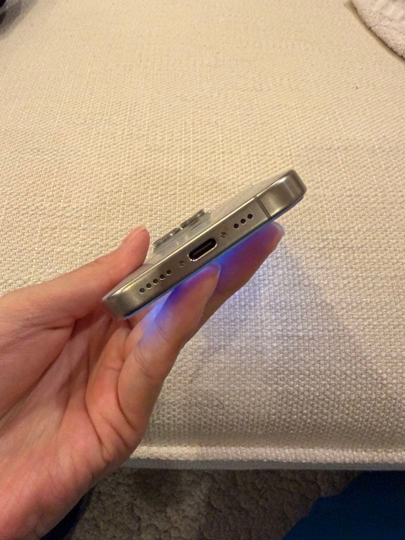 fast様用　iPhone15pro 128GB チタニウム