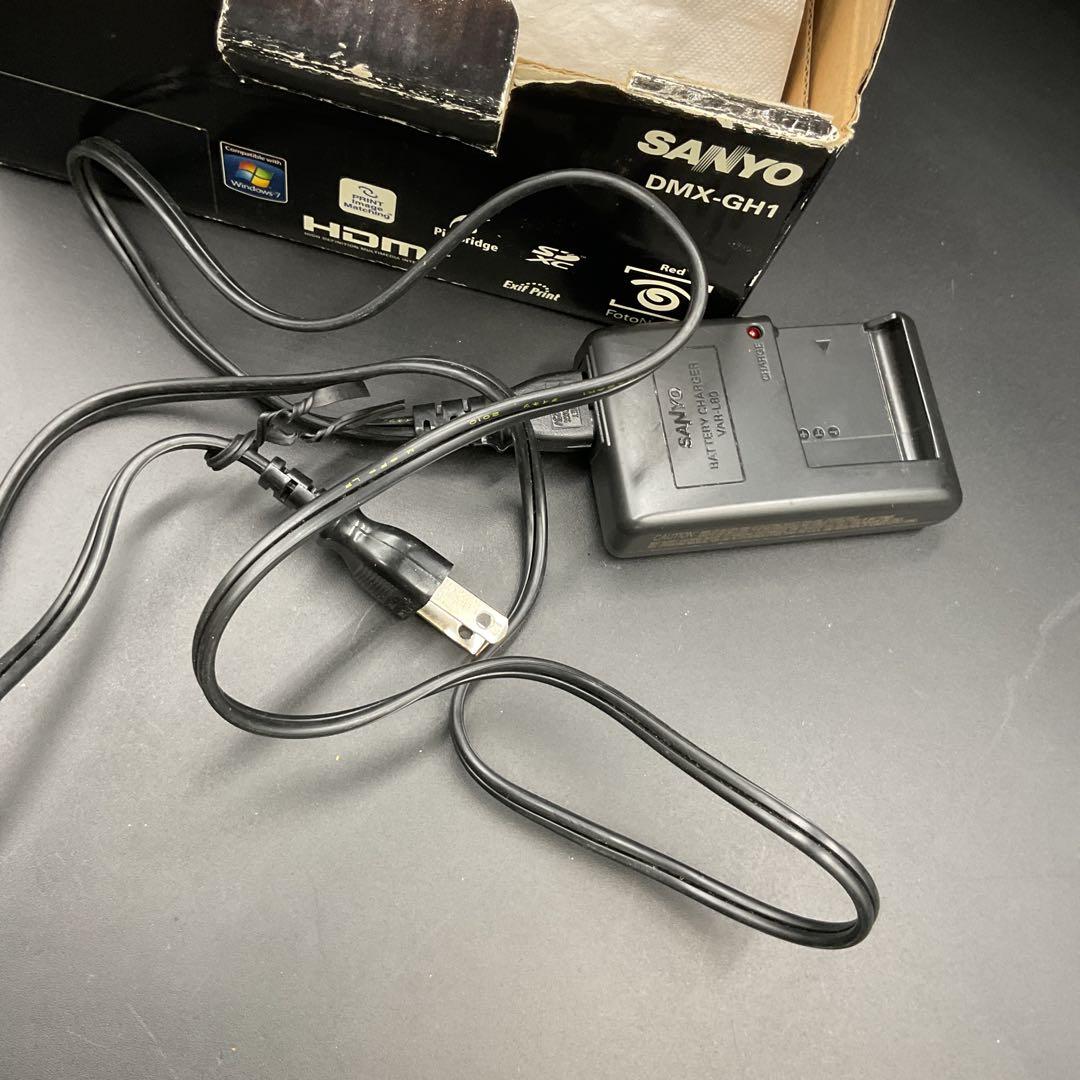 F3145 SANYO DMX-GH1 ピンク 12倍ズーム