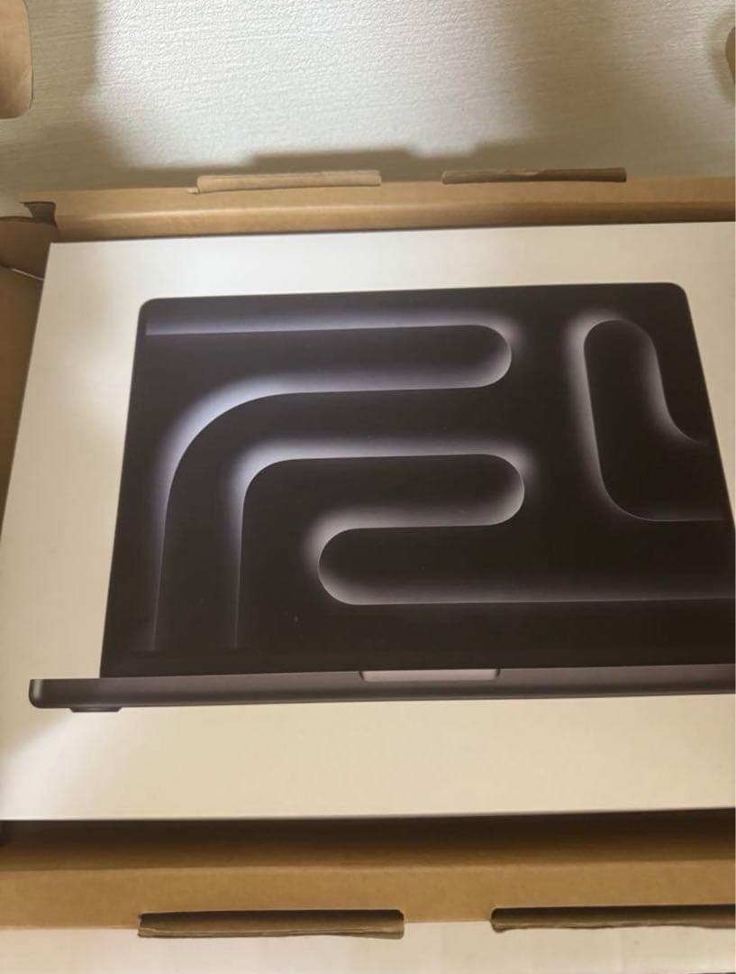 MK様APPLE アップル MX2V3J／A APPLE MacBook Pro