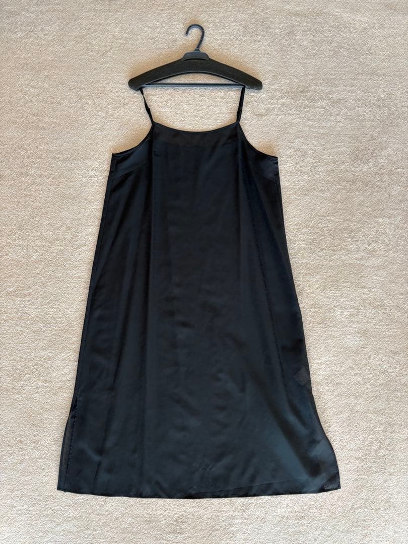 [新品未使用]LOHENローヘン　ワイドプリーツ２wayワンピース ブラック