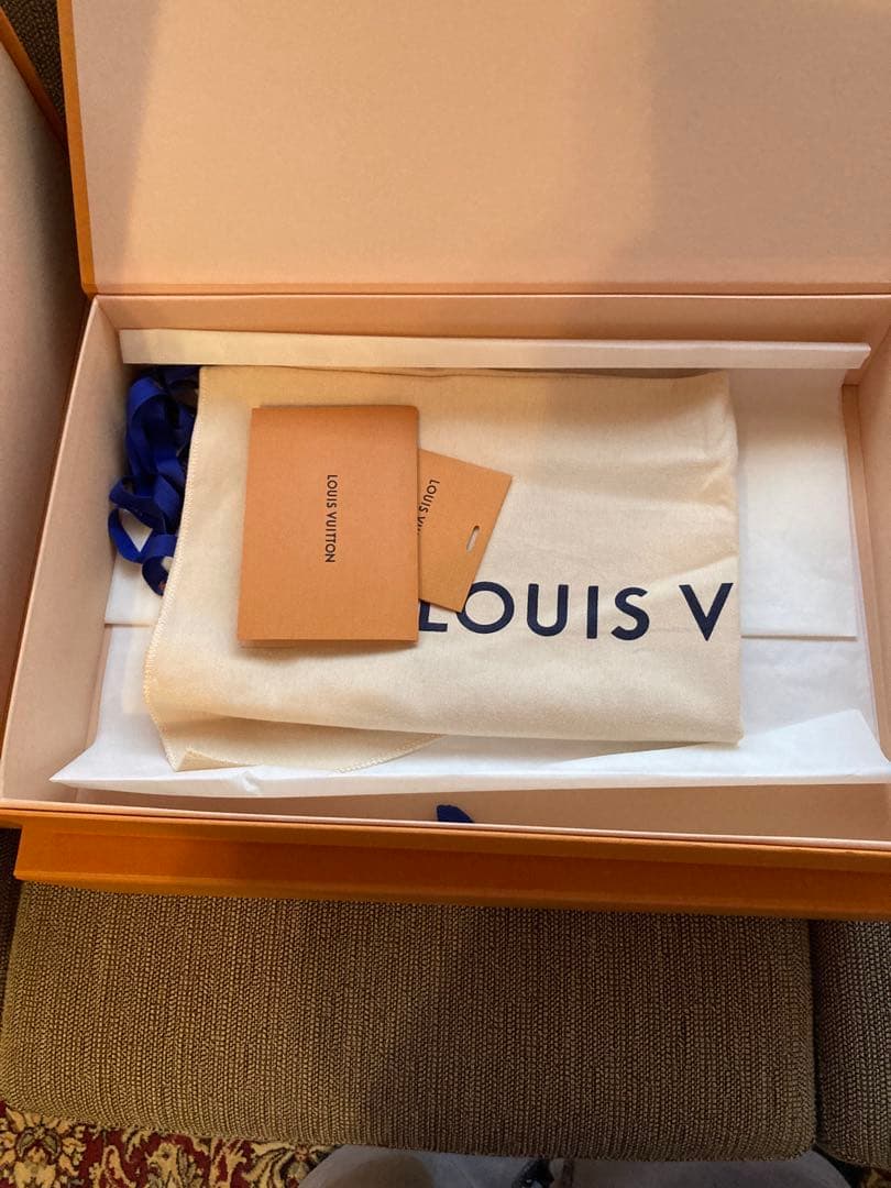 ルイビトン　ショップバッグ、空箱　15個2023.2024.2025年