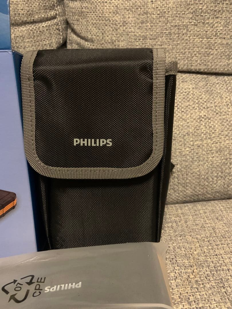 PHILIPS 車用ポータブルバッテリー　ジャンプスターター DLP8086