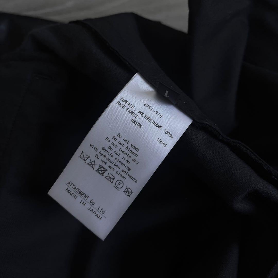 パンツ VEIN / SYNTHETIC LEATHER 1TUCK TROUSERS