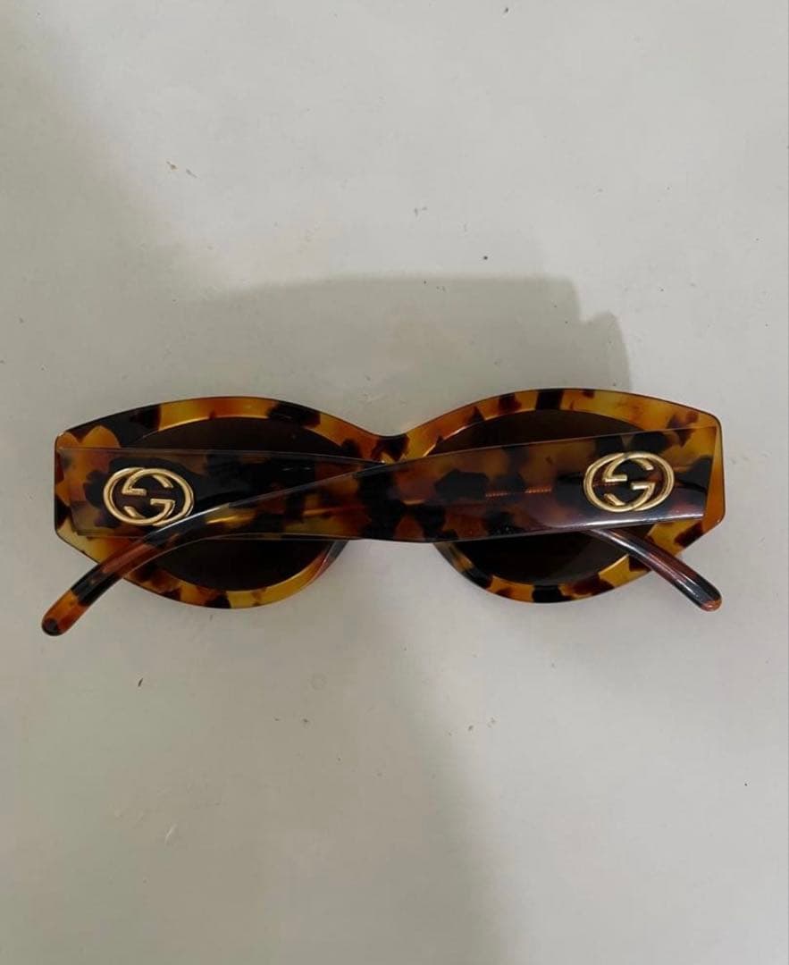 GUCCI トータスシェル キャットアイサングラス