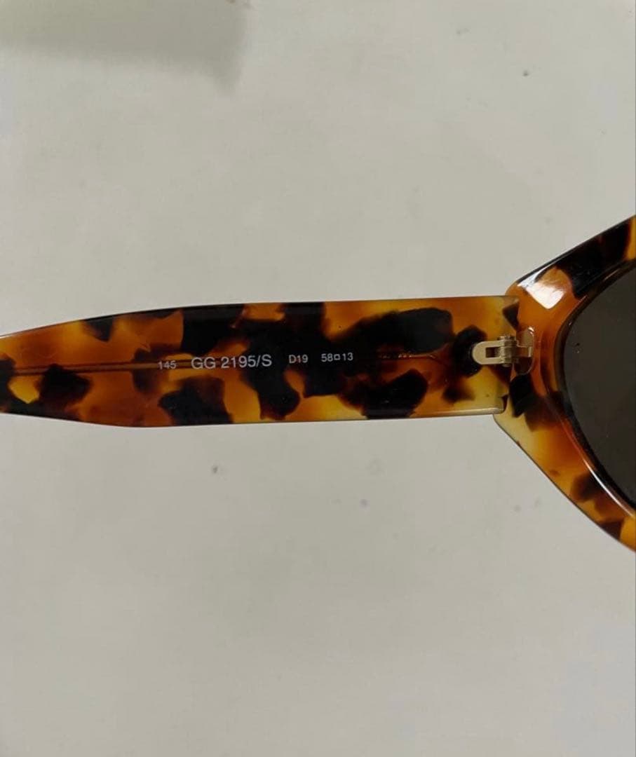 GUCCI トータスシェル キャットアイサングラス