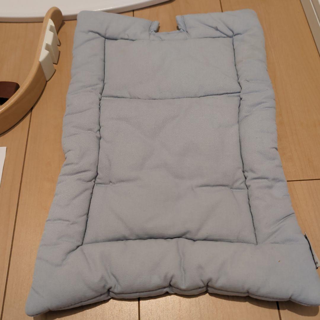 【美品】リエンダー　ハイチェア　アクセサリー　4点フルセット　ベビーチェア付属品