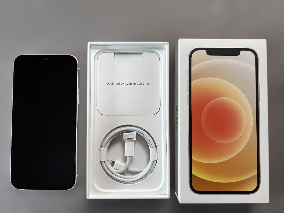 iPhone12 本体 64GB ホワイト SIMフリー