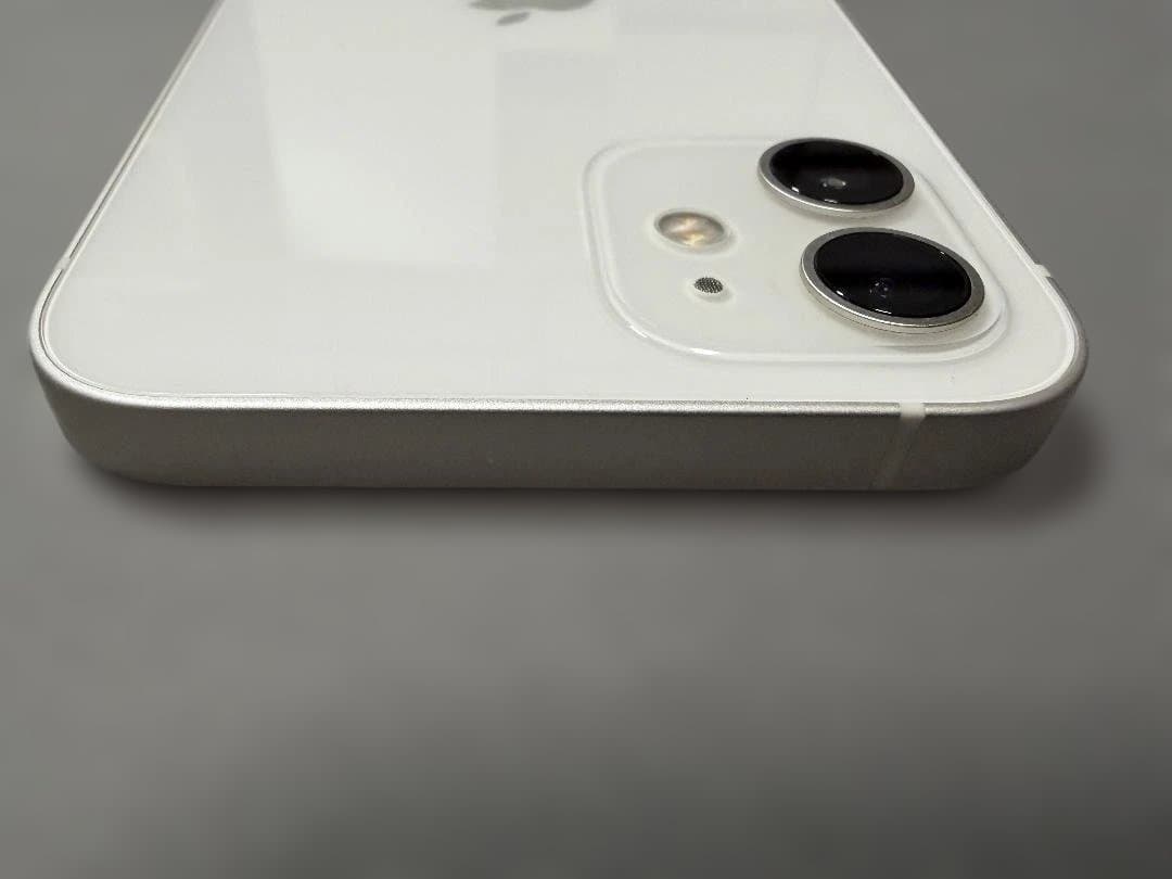 iPhone12 本体 64GB ホワイト SIMフリー