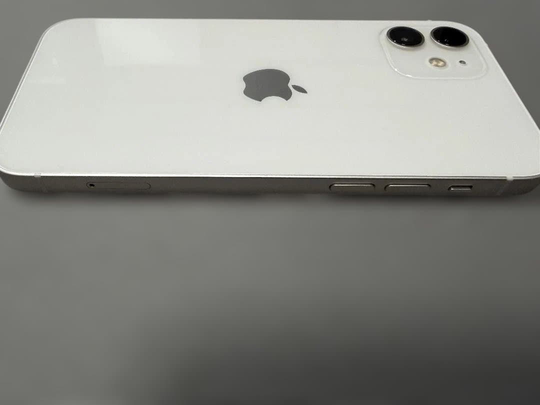 iPhone12 本体 64GB ホワイト SIMフリー