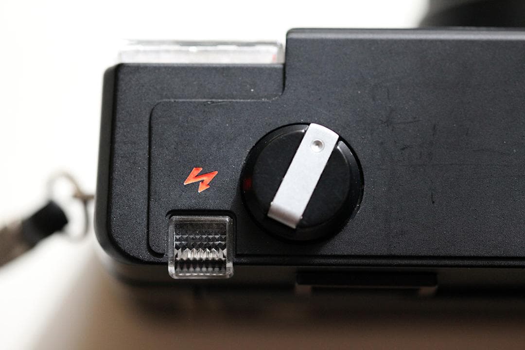 Rollei Flash 35 AF 、　Q831