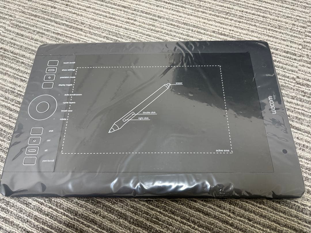 Wacom Intuos Pro Medium PTH-651 ペンタブレット