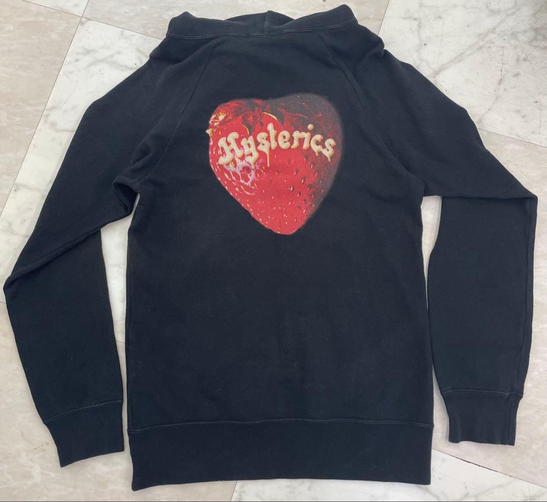 ヒステリックグラマー スカルベリースタッズパーカー 缶バッジ付き