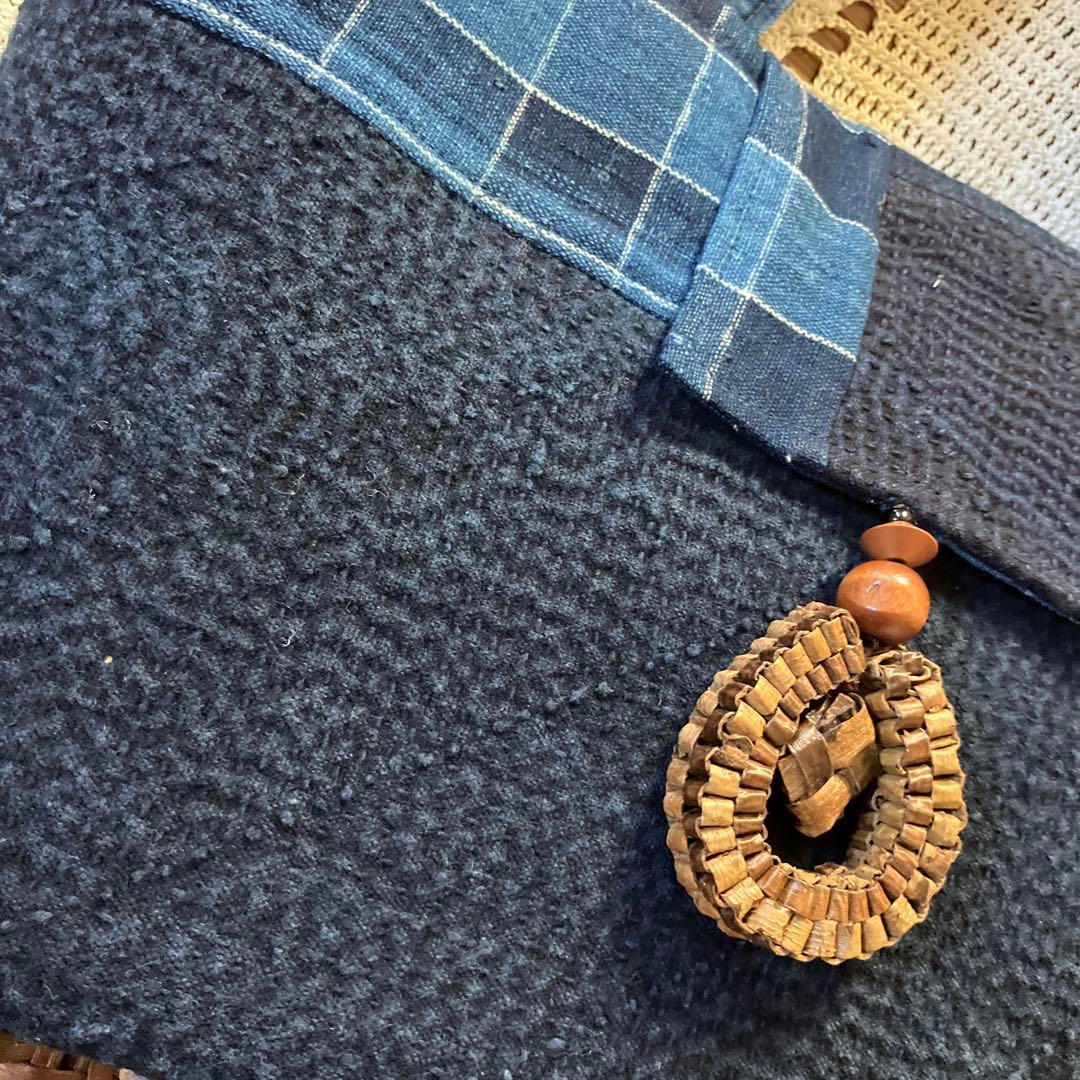 山葡萄胡桃国産かごバック手提げ庄内刺し子藍染め手織り格子木綿チャーム付き