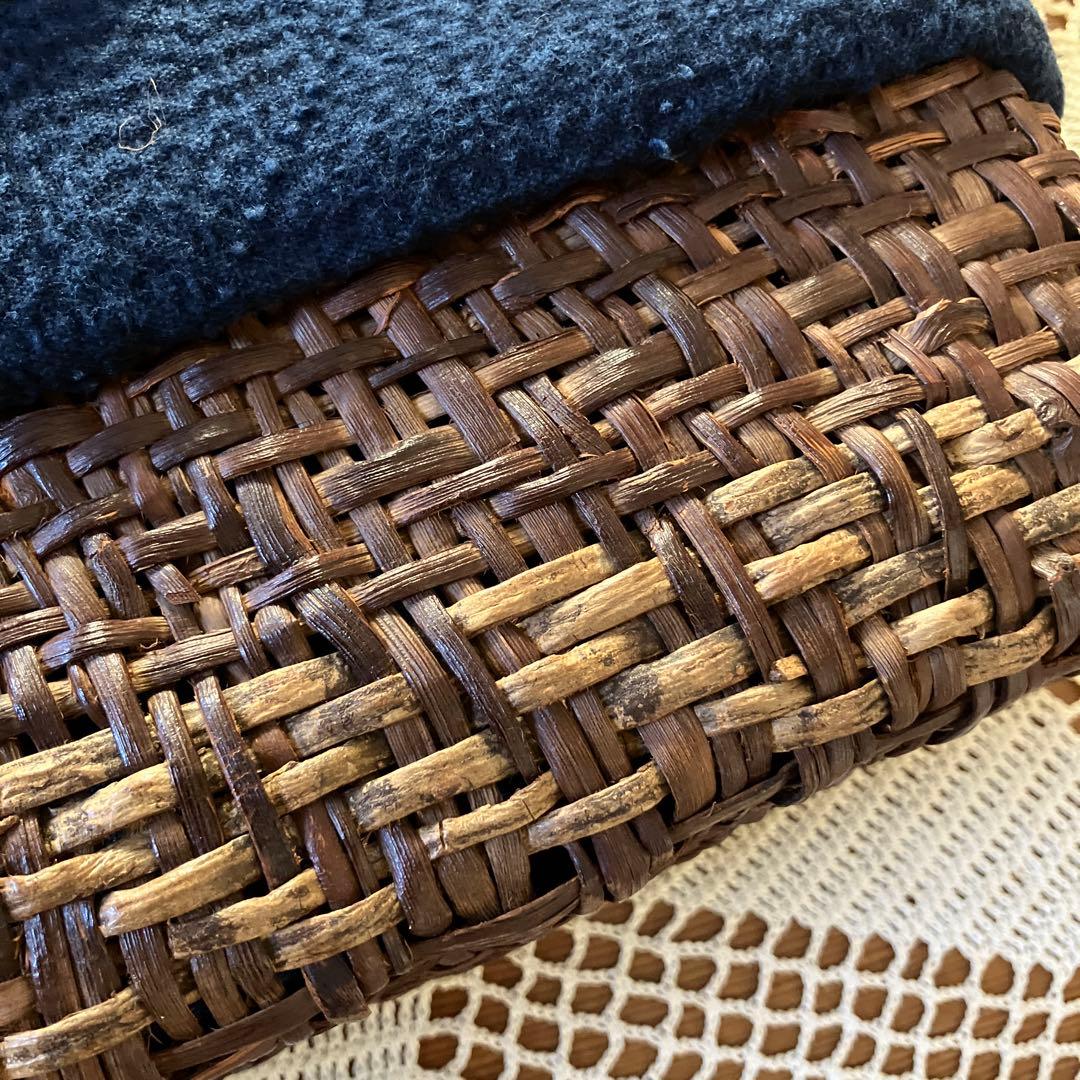 山葡萄胡桃国産かごバック手提げ庄内刺し子藍染め手織り格子木綿チャーム付き