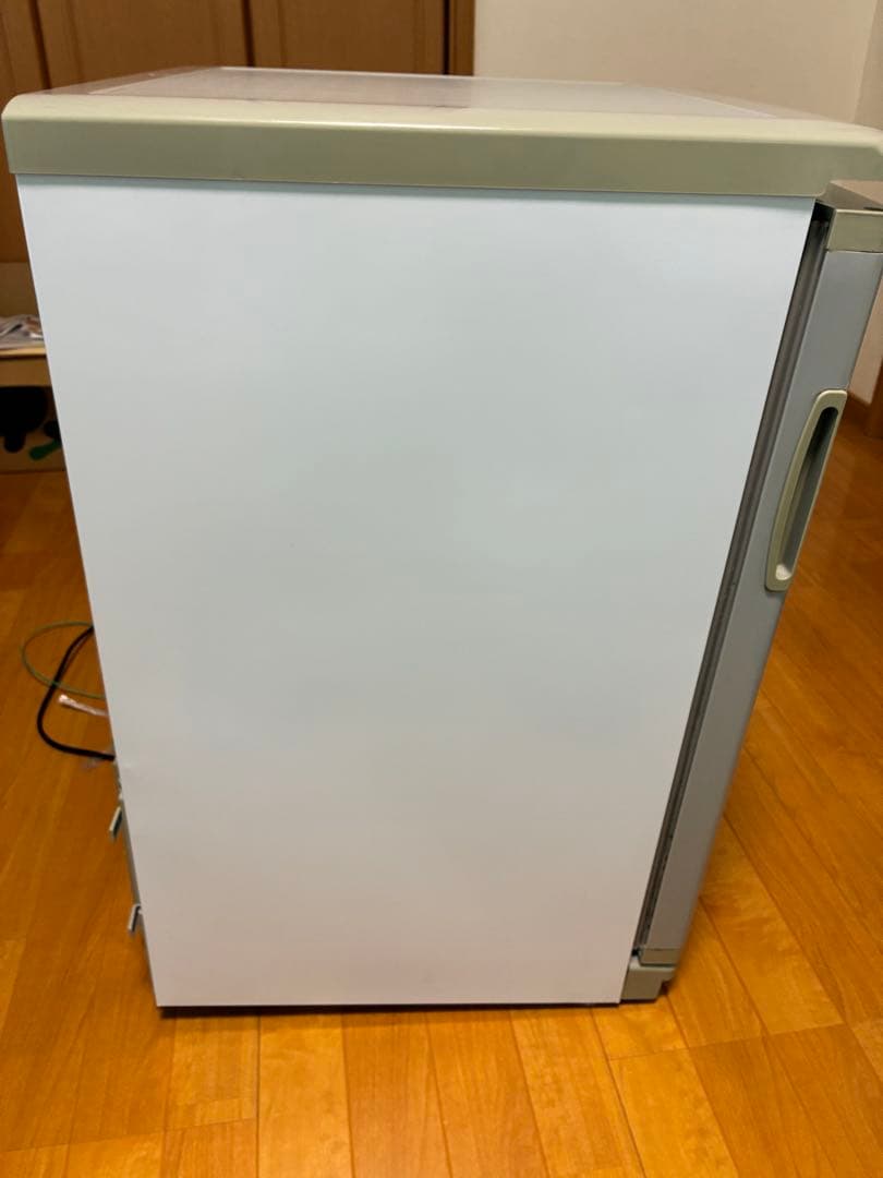 冷蔵ショーケース60リットル