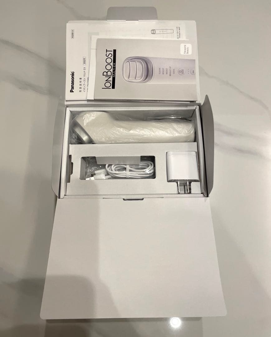 Panasonic イオンブースト マルチEX EH-SS85-W 美顔器