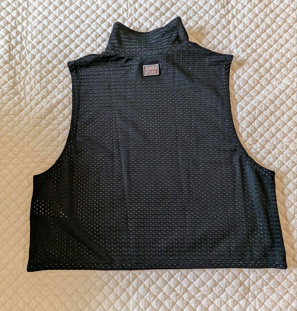 ZUMBAトップス