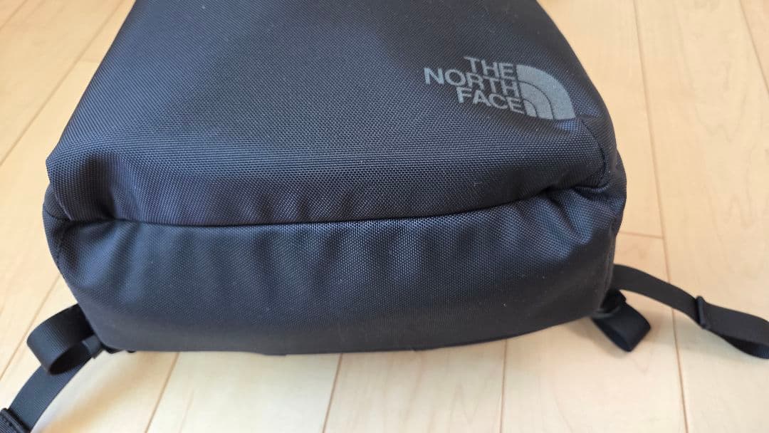 【未使用品】THE NORTH FACE シャトル デイパック スリム 15L