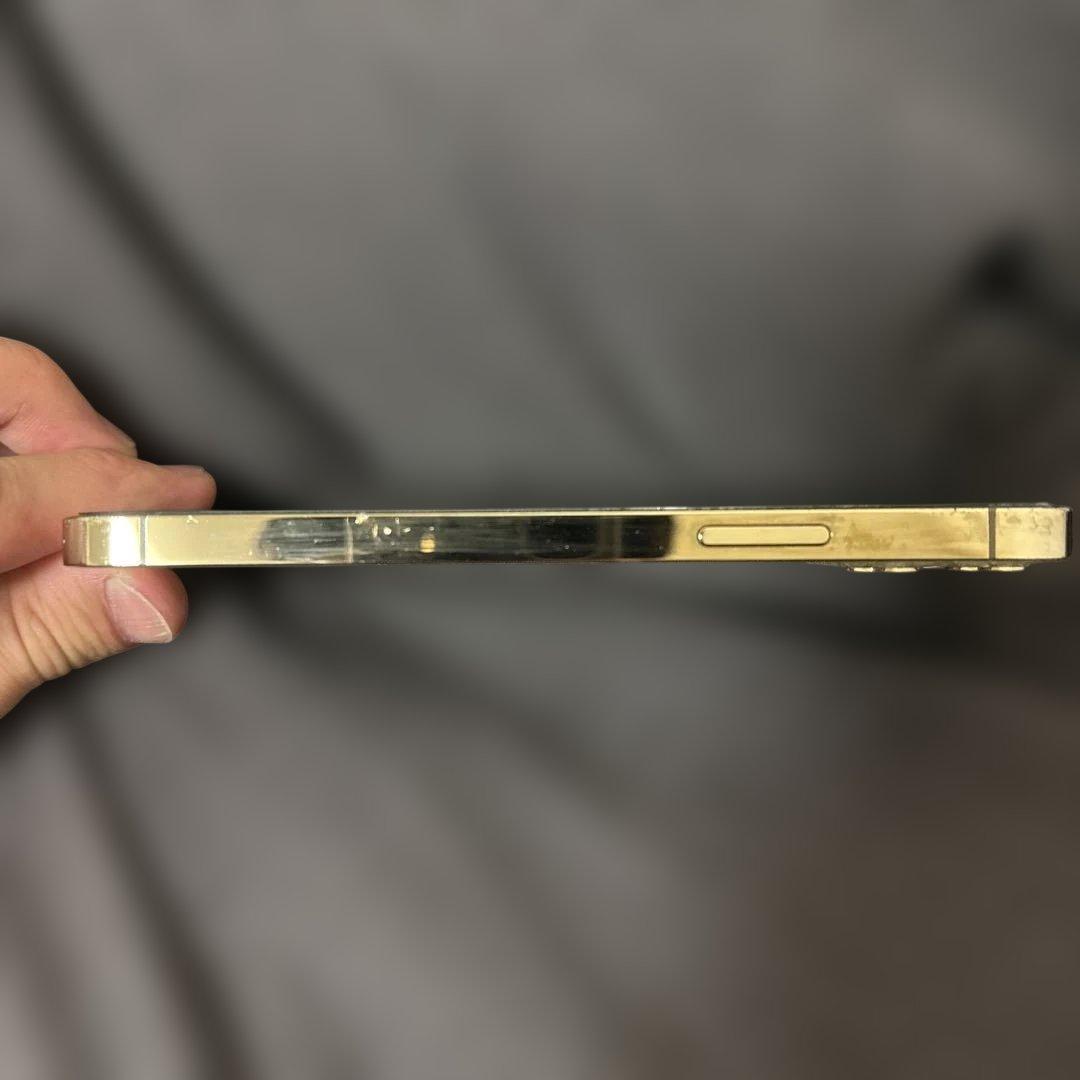 iPhone 12 Pro ゴールド 本体　ジャンク品