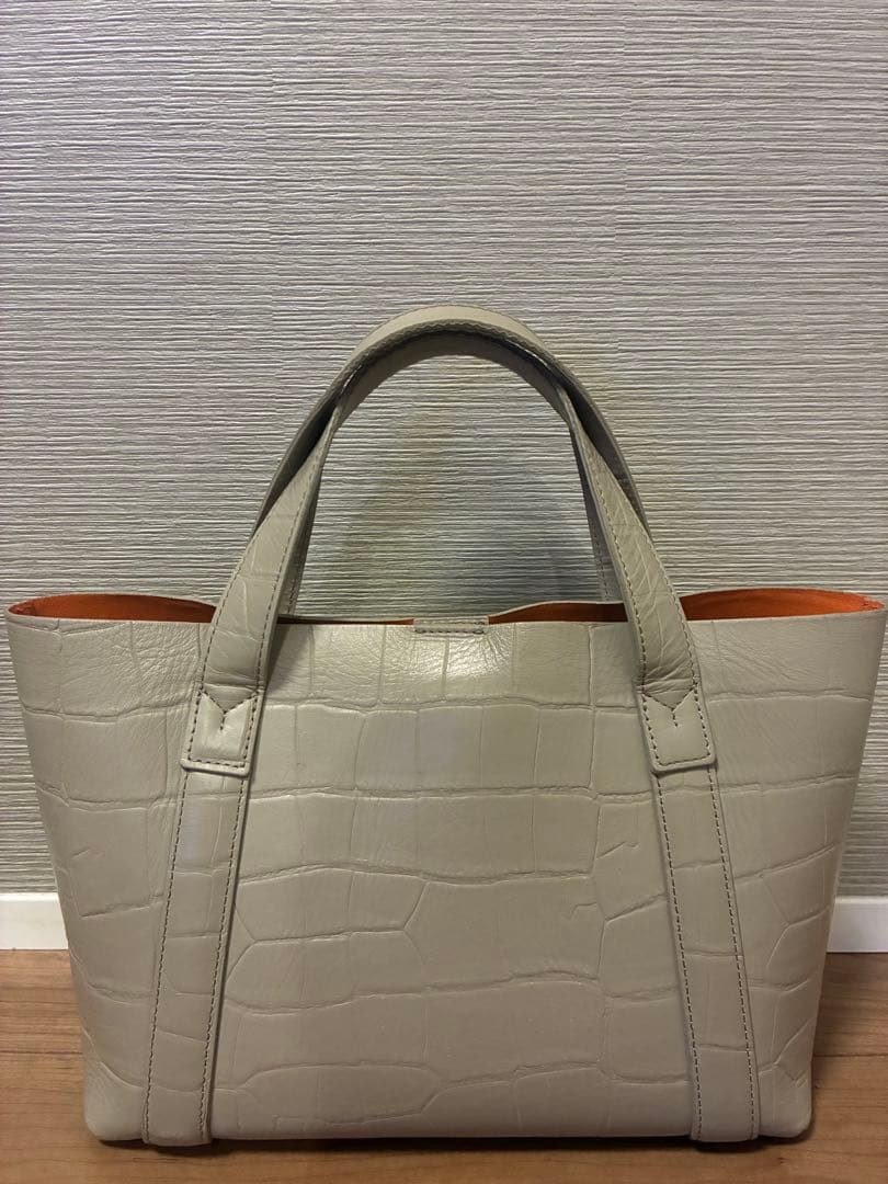 PELLE MORBIDA ハンドバッグ