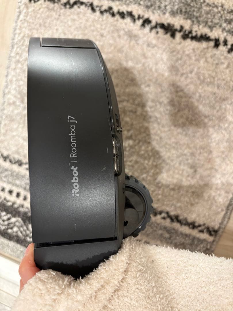 [中古品] Roomba j7+