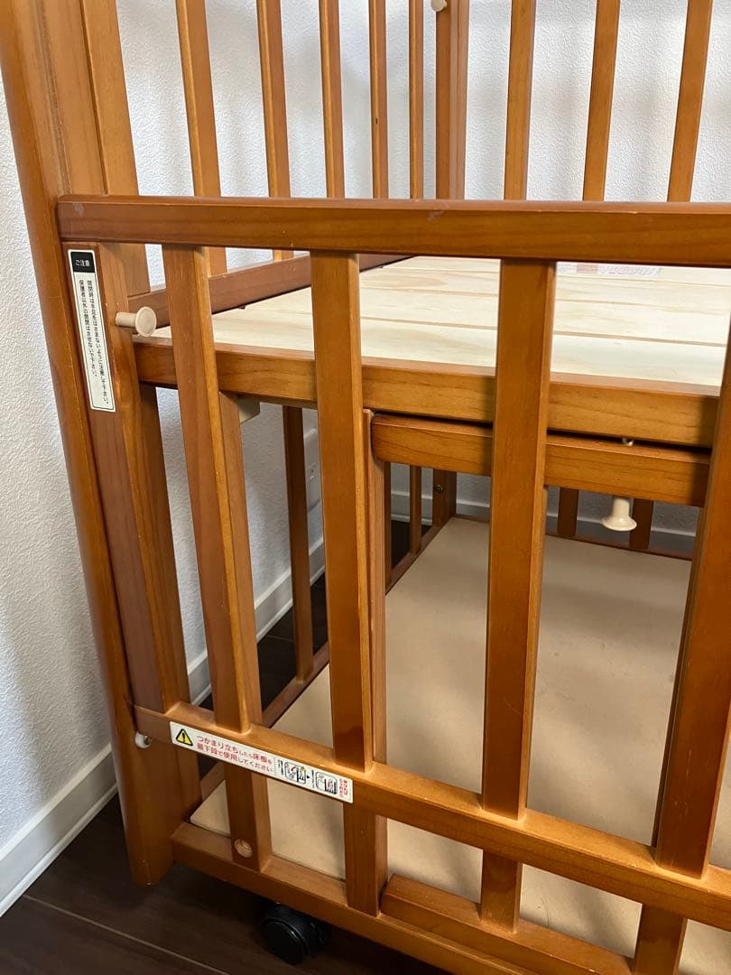 ベビーベッド　※東京大森まで受取可能でしたら5000円に変更します