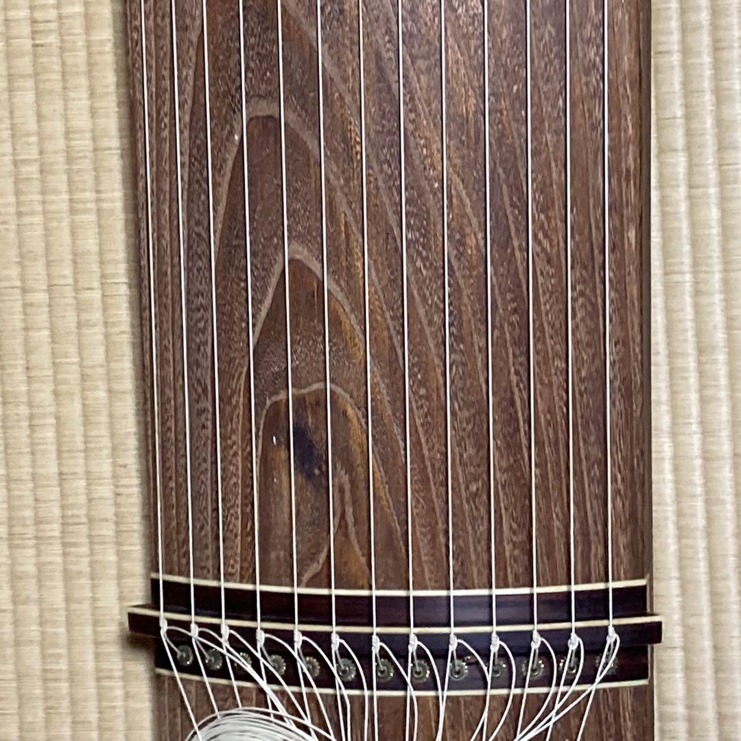 お琴　13弦　カバー付き　ソフトケース付き　持ち運びに便利です！