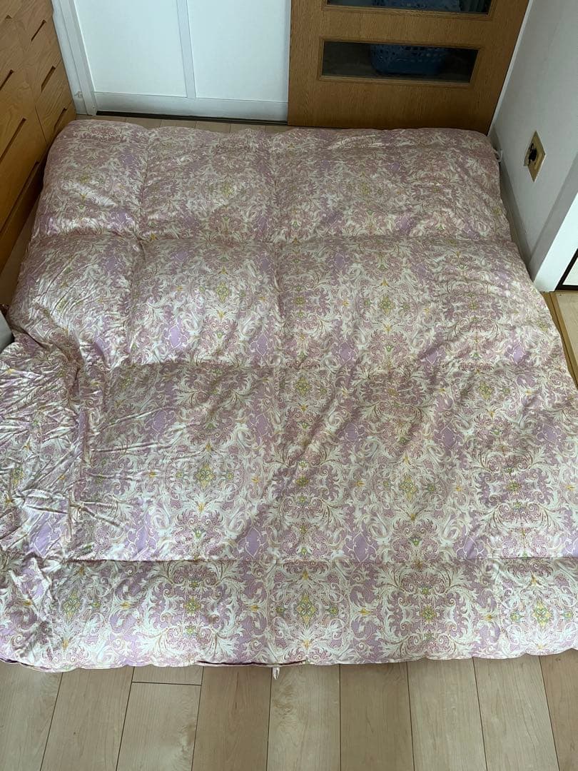 マル子　　東洋羽毛　ダブルサイズ　羽毛布団