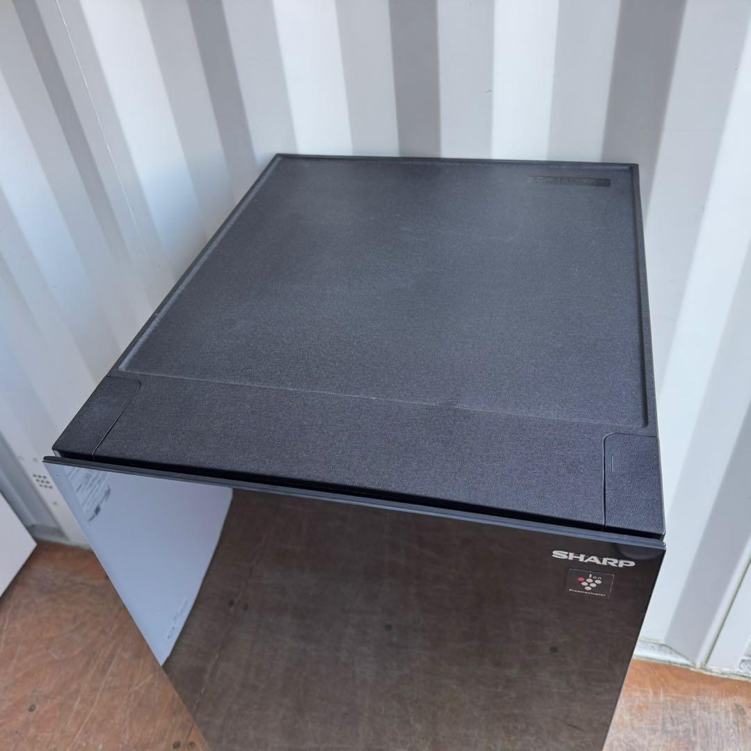 80⭐️2021年製美品★シャープ　冷蔵庫　ブラック　黒　ガラス扉　右、左開き