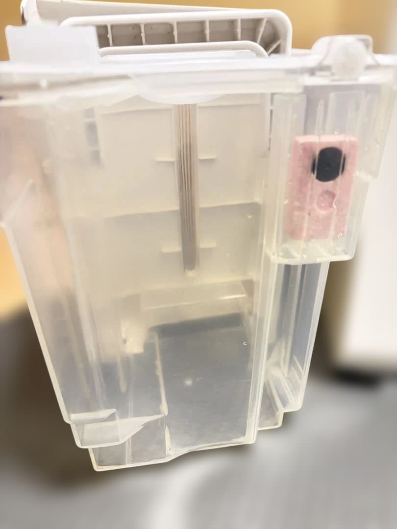 SHARP 除湿機 ホワイト 取り外し可能水タンク