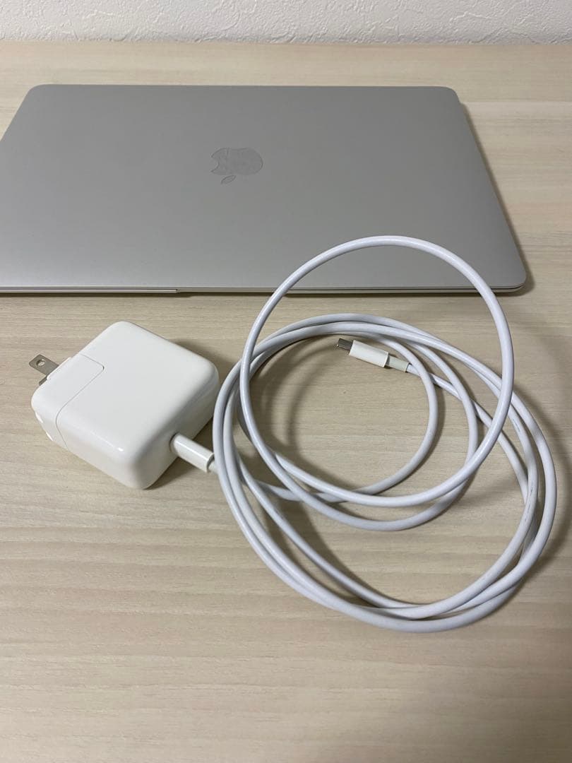 Apple MacBook Air 13シルバー 日本語キーボード