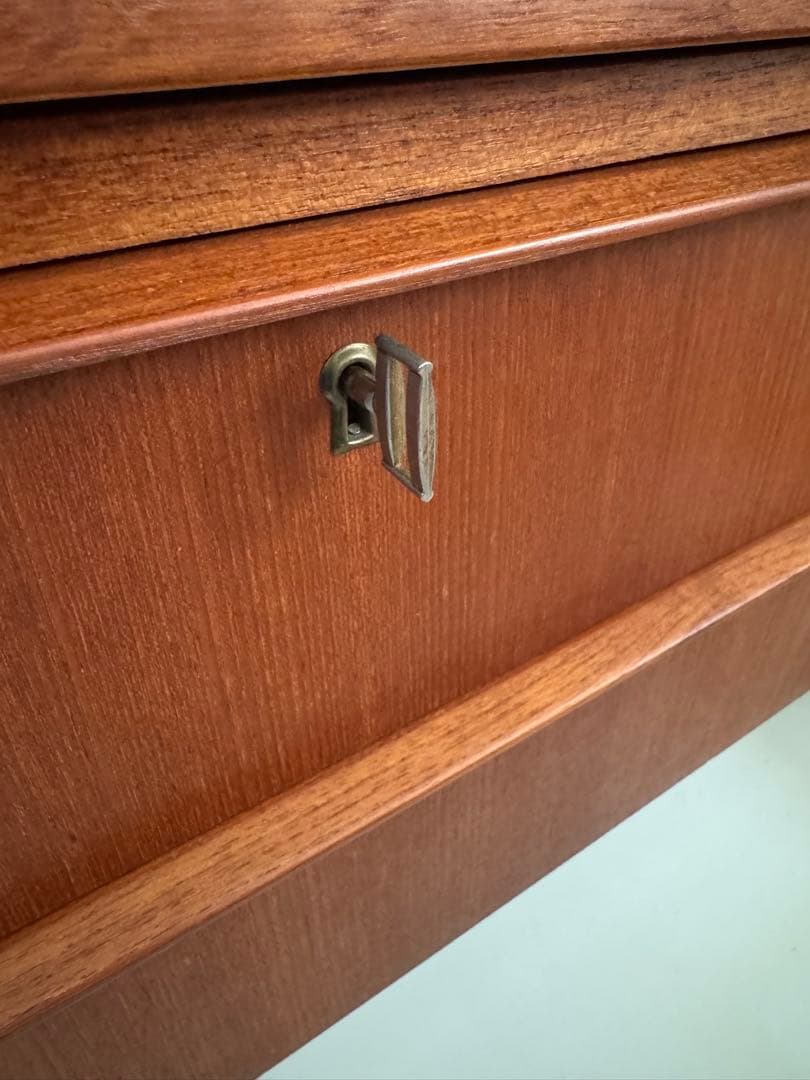 ロイズアンティークス ビューローブックシェルフ