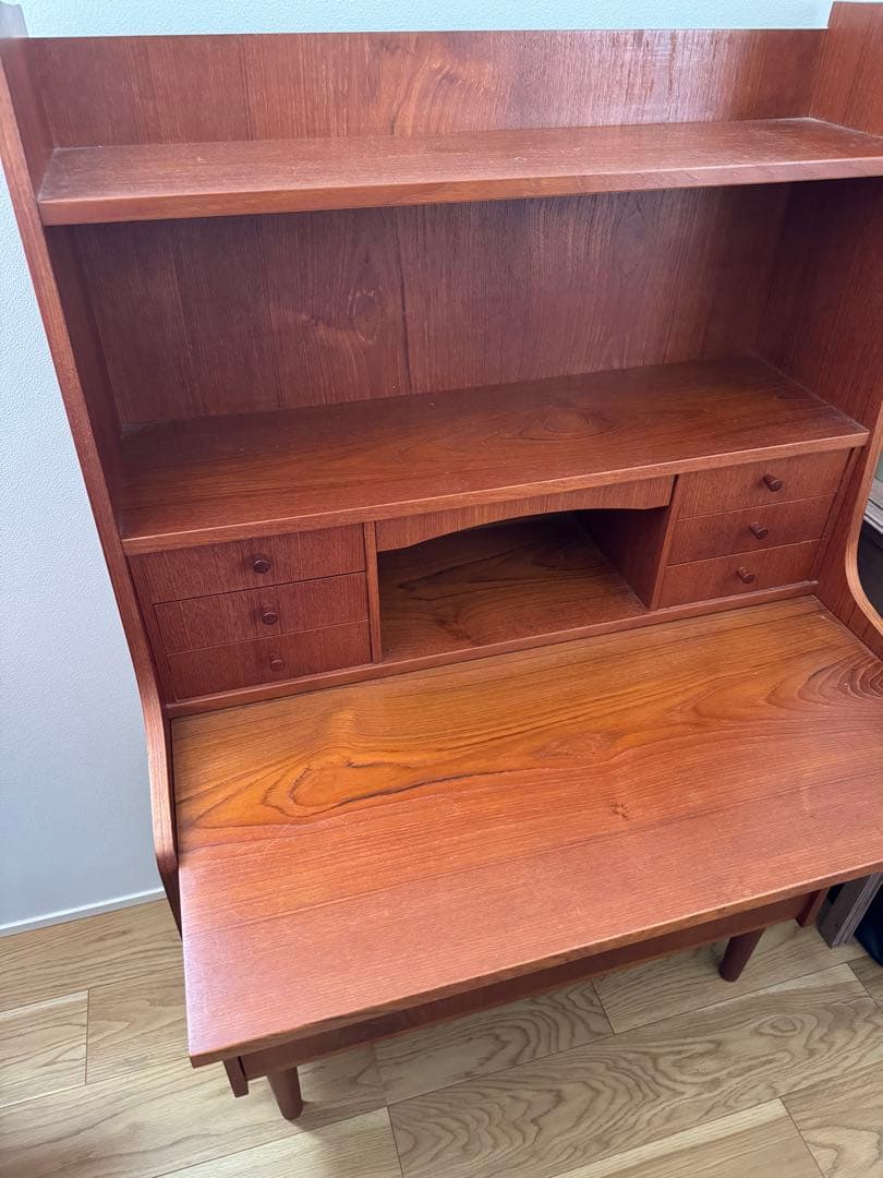 ロイズアンティークス ビューローブックシェルフ